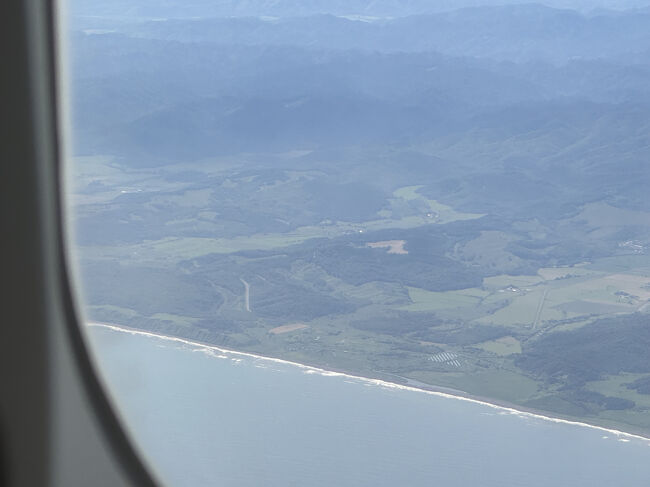 こちらは尺別周辺。今回は行かなかった「ハナミズキ」のロケ地の上空です。主人公の家もちょっと見えます。