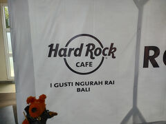 ハードロックカフェ。前に写真とったからこれでよし。