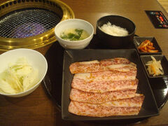 すいていたからか、10分かからないうちに運ばれてきました。