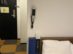 2025.8.5　1日目
東京泊
初めての「変なホテル」
最終便の飛行機で東京に泊まりました
明日の朝でも良かったのかも？だけど、どんなに朝イチの飛行機のっても昼の便の新幹線しか間に合わないので
今回は前泊東京にしました