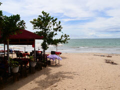 ジンバランビーチです。
