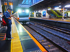 05時16分発高尾行