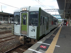 野辺地13:00>>大湊線普通大湊行き>>大湊14:02
乗り換えて再びのJR。1両編成で混雑。