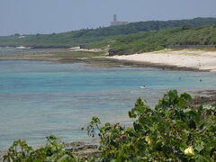 翌日もシュノーケルを楽しみます(*^-^*)

おなじみのジョン万ビーチへ