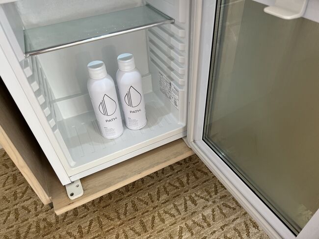 冷蔵庫の中はシンプル