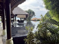 アヤナリゾートヴィラ
専用ロビーでチェックイン