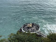 ロックバー
ヴィラに泊まっていると真ん中の部分でご飯食べれます