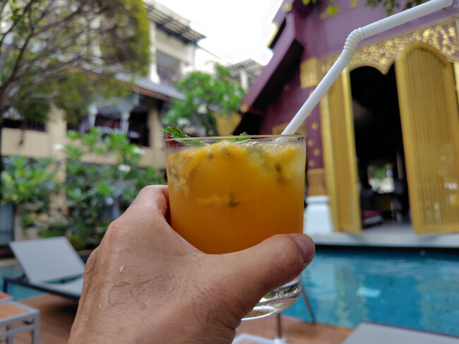 さらにホテルオリジナルカクテルも追加！<br />小説、アニメと映画実写版とではちょっとストーリーが違うんだ。<br /><br />その後、オイルマッサージ1時間でスッキリしたあと<br />外出しましょう。