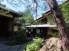 小布施堂さんでお土産を買いましょう。