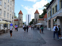 ヴィル門。14世紀に築かれたタリンの城壁の一部として建設されました。