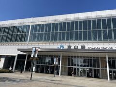 この日はもう一度富山駅まで戻ってきて・・・