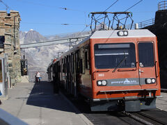 この日はリッフェルベルグからゴルナーグラート鉄道で終点の展望台へ。
