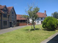 道の駅ローズマリー公園
また来たい道の駅ナンバーワンになりました
園芸品も安くていっぱい
メダカは良いが安かったけど、我慢
木工品も良さそうでした
建物も素敵でゆっくりしたら楽しめそう