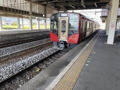 PM13:58発しなの鉄道に乗車。最近は新型車両が増えてきました。