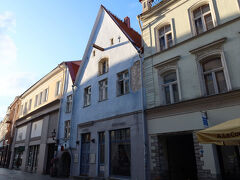 ホテルに戻ります。