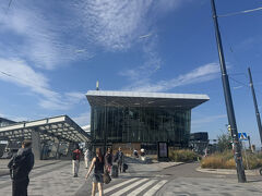 ヘルシンキ中央からトラムに乗って２０分
ヘルシンキのオリンピア・フェリーターミナルに到着