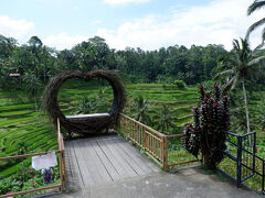 まずテガラランライステラスへ