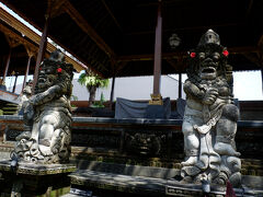 その後、ウブドの中心部へ
こちらはウブド王宮