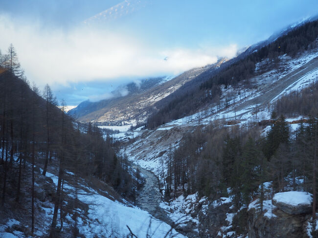 スイスの車窓から。