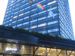 22：18　Radisson Blu Scandinavia Hotel, Oslo着
王宮にも近い好立地なホテルです。