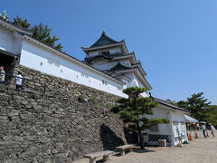 和歌山城！
撮影スポットと書かれた場所からのショットです。
