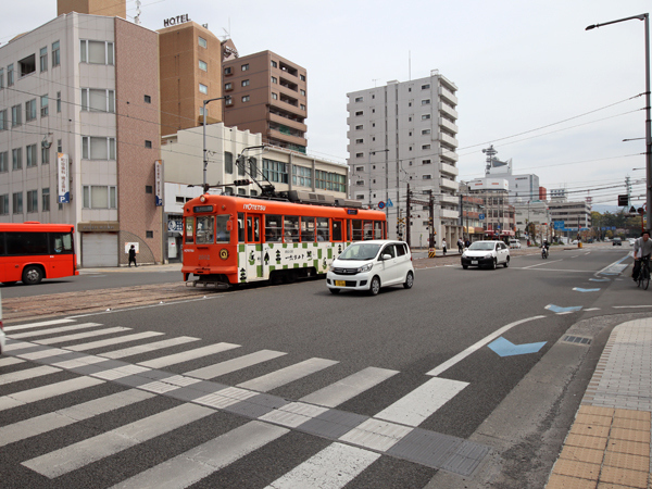 JR松山駅前まで戻ってきたのは10時52分でした。