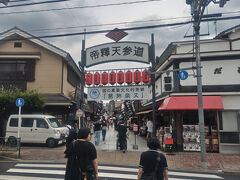 軽く帝釈天を眺めたら第1の目的寅さん記念館へ。