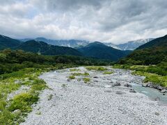 あらー。やはり…。

ここから白馬三山を見るのを楽しみにしてたんだけどなー。