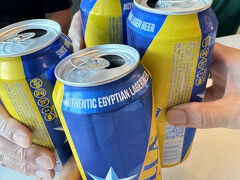 一路空港に向かいます。
空港でガイドさんとお別れ。もうここまで来るとほんとに名残惜しい・・・
夢のような一週間だった。
また絶対来るから、ガイドお願いね！と伝えて、お別れ。

そして空港の手続きをします。
空港ではまたもや手伝いをしていただき、スムーズに出国手続き終了。

ということでエジプト最後のステラで乾杯です。