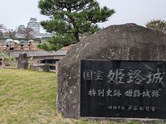 前月行きそこねた姫路城へ