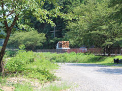 熊野川沿いを上流に向かって走ります。