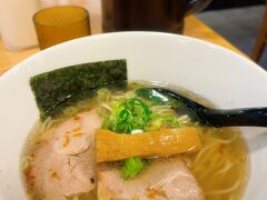 シンプルな塩ラーメン、めっちゃ美味しかった!

最後は何だか万博旅行記と全然関係なくなっちゃったわ(笑)。

大阪万博、実はあと1回だけ行く予定が既に決まってます。　最後の1回で、私が本当に行きたいパビリオンに行けるのか?!　乞うご期待(?)ww