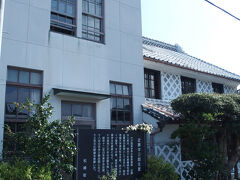 明治から昭和にかけて活躍した薬学者、近藤平三郎の生家。明治時代からの古い建物が残っています。