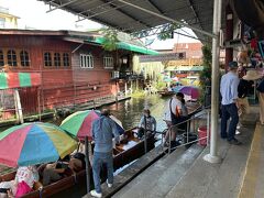 水上マーケット