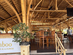 プラマサヌールのバンブーバーへ。

バリ島に来ると必ず1回は行きます。