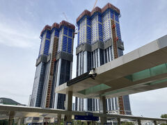 ターミナルの外へ！釜山、暑ぅぅぅぅい！！