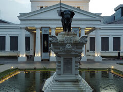 迷ったがなんとか到着。