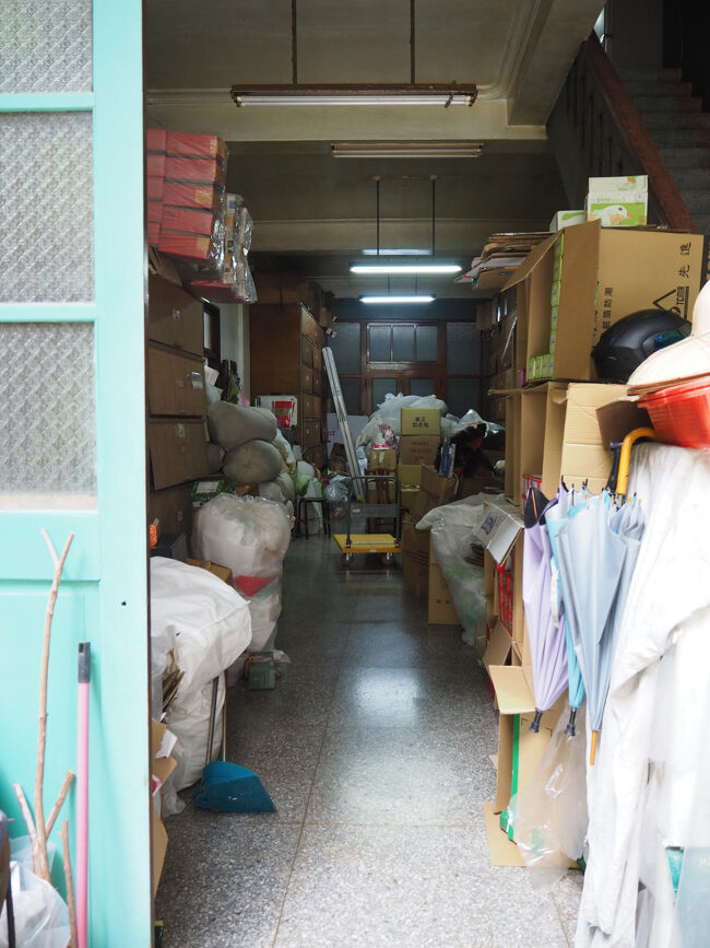 問屋さんという感じなので豪華な内装とかではありません。