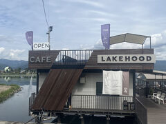 歩いてたらカフェ発見！
休憩しまぁす