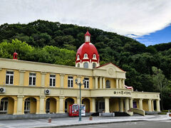 オホーツク紋別空港到着後、レンタカーで滝上町へ
滝上町の道の駅「香りの里たきのうえ」によってトイレタイム
目的の陽殖園にはトイレが無いので、ここに寄るのが定番です。