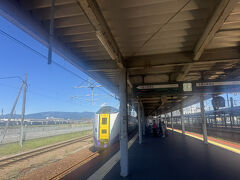 函館から特急北斗に乗り、洞爺に向かいます