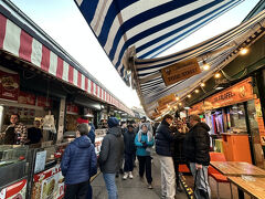 ナッシュマルクトにも近かったです。
お腹が空いていなかったのと、夕食を予約していたので、食べることは断念。