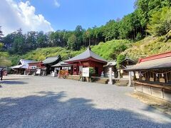 大平山神社 もなかなか素晴らしいところで結構この週末 たくさんの観光客が訪れていた