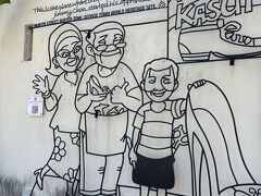 さっそくウォールアート発見。
空港でいただいたガイドによると、５０か所以上のワイヤーアートがあるようです。
当然全部発見できませんが。