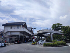軽井沢駅到着。