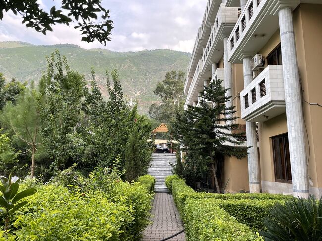 7:30<br />「Hilton」なんですよね～笑笑<br />びっくりHilton出発します