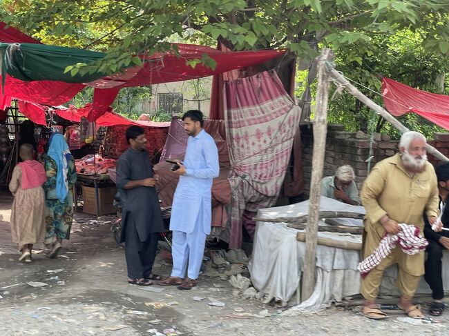 11:10<br />タキシラは仏教遺跡が多く見つかり、町全体が世界遺産に登録されています<br />タキシラはガンダーラの最大都市で紀元前4世紀には既に都市国家として形成され「一大仏教センター」として大いに栄えていましたが、5世紀エフタル族の信仰により破壊されました