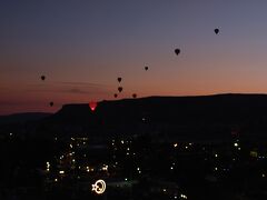 そして、次々とバルーンが空に上がり始めました。