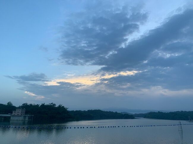 雲で見えませんでした