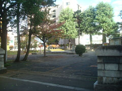 山本記念公園です。